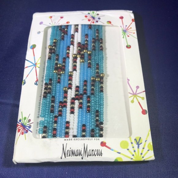 Neiman Marcus Exclusive Beaded Bracelet Brand New Retail $79.00 - Picture 1 of 3